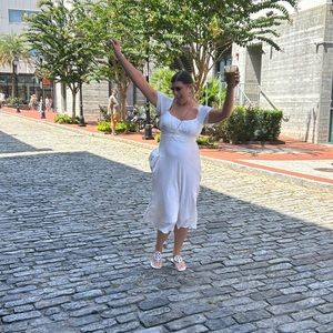 White Francesca’s Evelynn Satin Tie Back Midi Dress